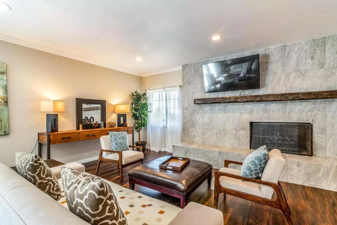 Casa vacanze Stylish Hollywood Hills With Million Dollar Views Waiting For You! *